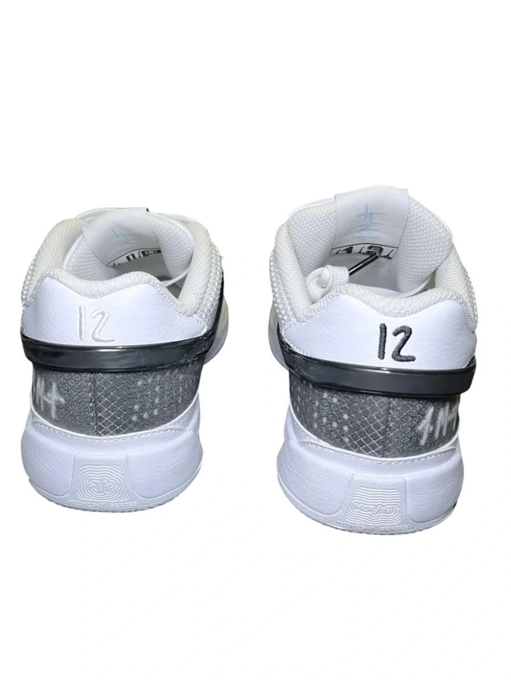 Nike Nike Ja 1 Scratch 2.0 White/Black Size 5.5Y